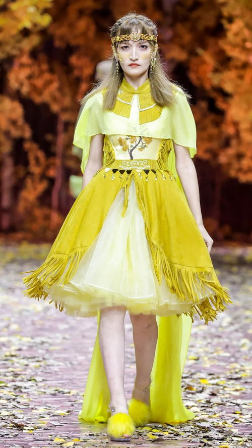 雪原靈韻 鄂倫春族文化服飾秀演繹千年狩獵傳奇